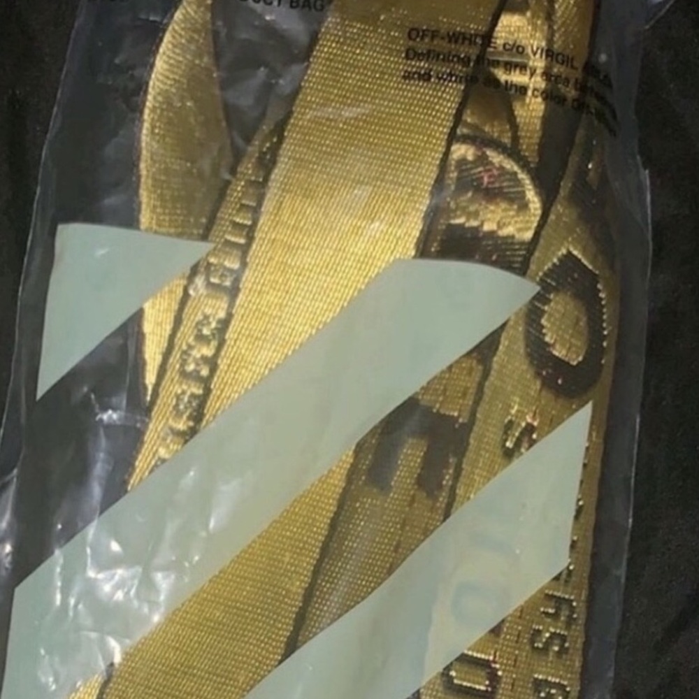 Off White Belt - Picture 4 of 5